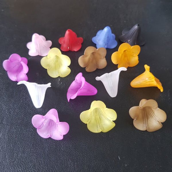 15 Lucite Arums Blandade blommor