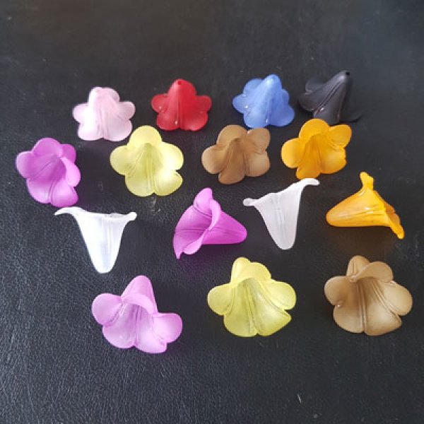 15 Lucite Arums Blandade blommor