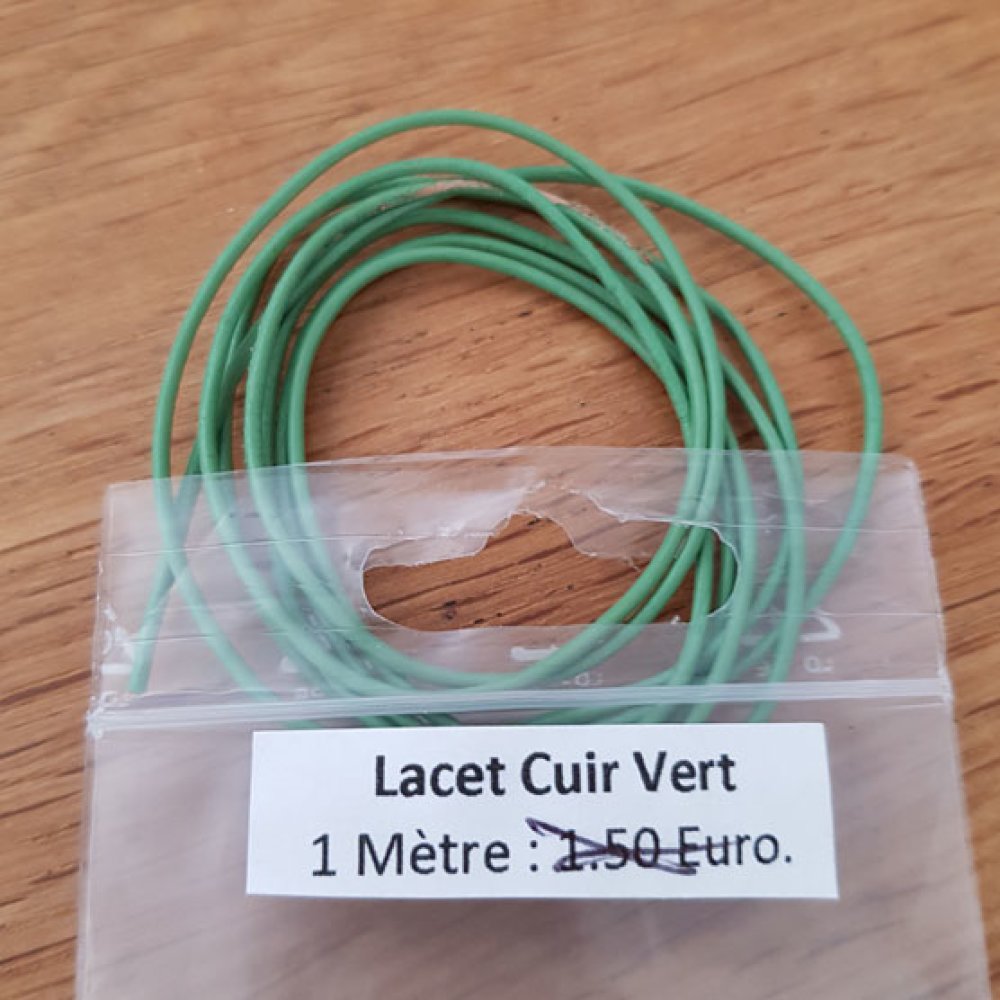 1 meter Rund slät läderlina Grön 1 mm
