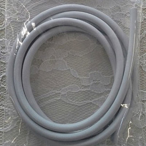 1 meter PVC-sladd 4 mm ljusgr&aring; Pastell