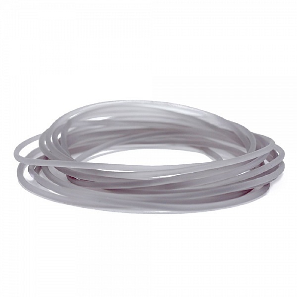 1 meter 1,5 mm ljusgr&aring; PVC-tr&aring;d.