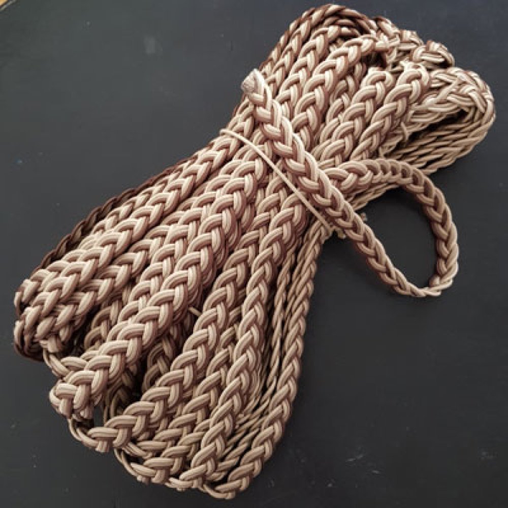1 meter flätad vaxad fläta 20 mm N°02