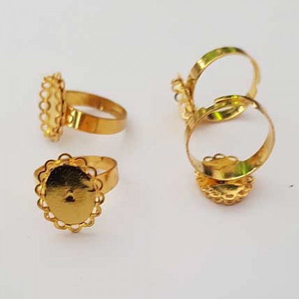 1 support bague cabochon de 11 x 14 mm Dor&eacute;