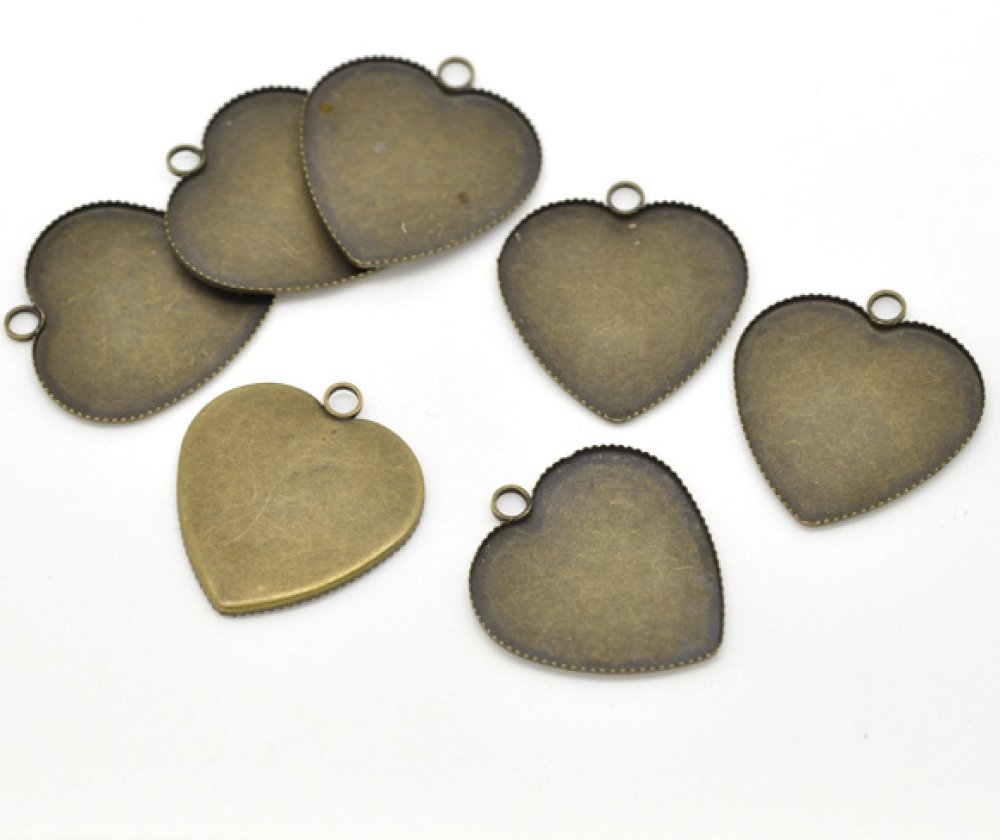 1 cabochonhållare Heart N°05 Brons