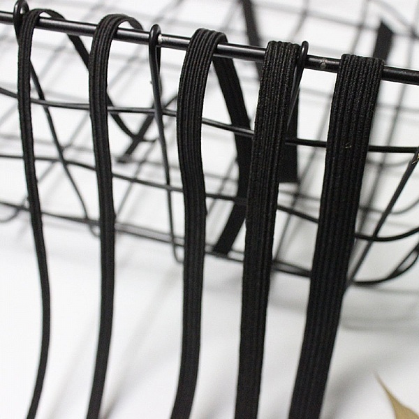 20 meter platt res&aring;r 5 mm svart