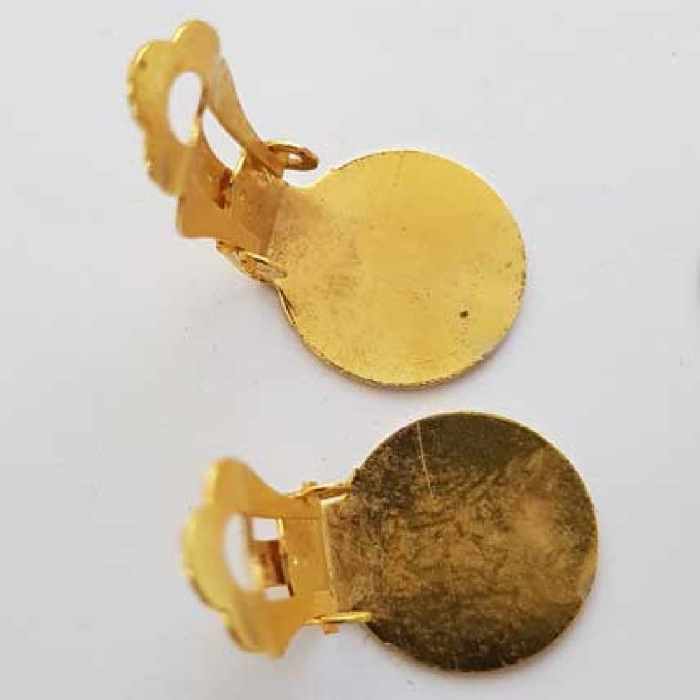 20 örhängen med clips Plateau 15 mm guld