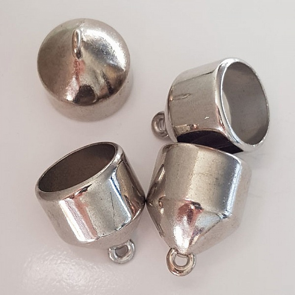 2 Slutstycken f&ouml;r halsdukar nr 57