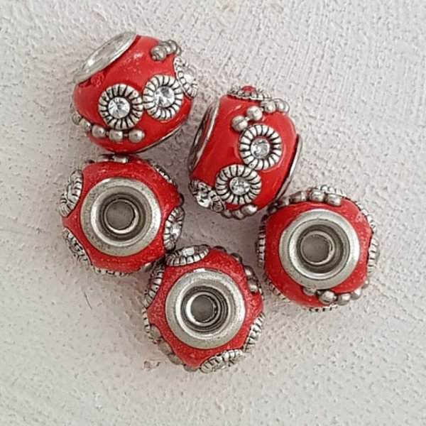 5 runda p&auml;rlor 12/10 mm N&deg;04