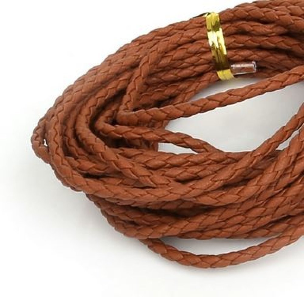 5 meter rund flätad konstlädersladd brun 3 mm