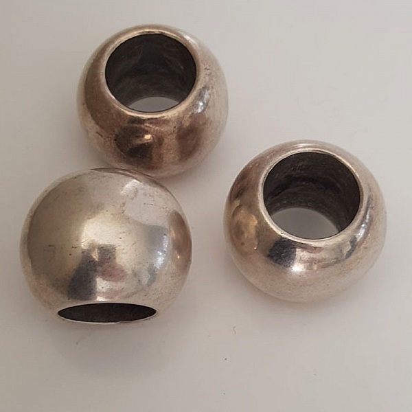 CCB halsbandsring stort h&aring;l nr 65