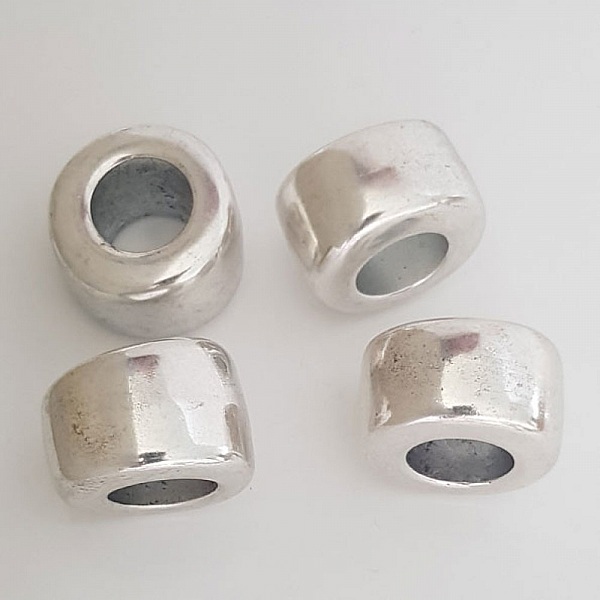 CCB halsringar med stort h&aring;l N&deg;64