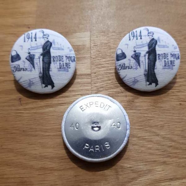 Bouton 40 mm recouvert tissus couture N&deg;04-02