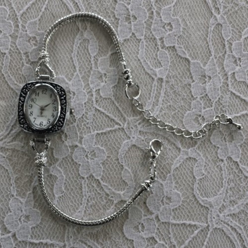 Europeisk stil klocka Dial kedja armband med hummerlås 7 X 8.5 Cm