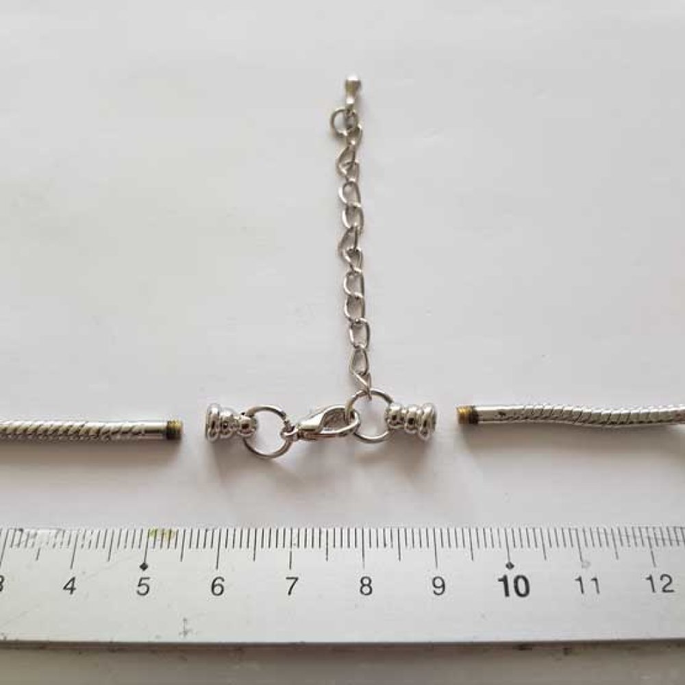 Europeisk stil klocka Dial kedja armband med karbinlås 8.5 X 9.5 Cm