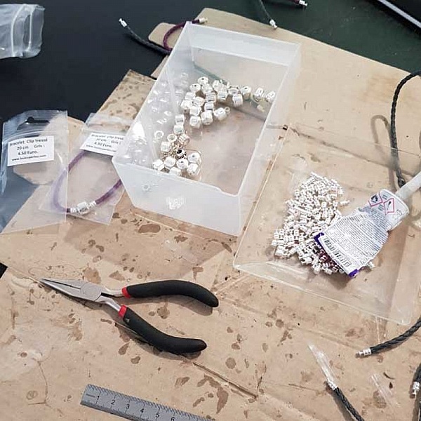 Europeiskt klipparmband vanligt 01 fr&aring;n 15 till 23 cm vitt