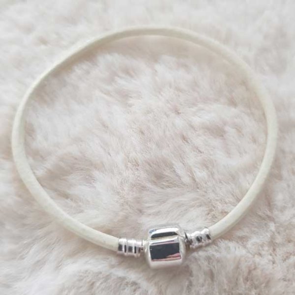 Europeiskt klipparmband vanligt 01 fr&aring;n 15 till 23 cm elfenben