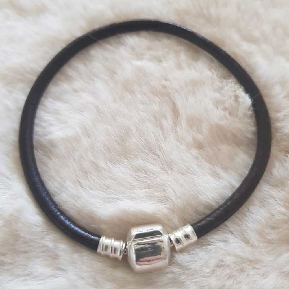 Europeiskt armband med klipp, vanligt 01 från 15 till 23 cm mörkbrun