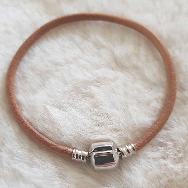 Europeiskt klipparmband vanligt 01 FR&Aring;N 15 TILL 23 CM Naturligt