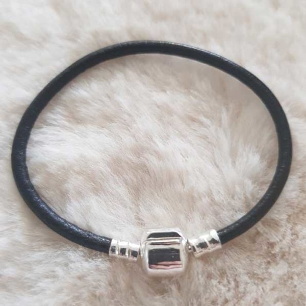 Europeiskt klipparmband vanligt 01 FR&Aring;N 15 TILL 23 CM Svart