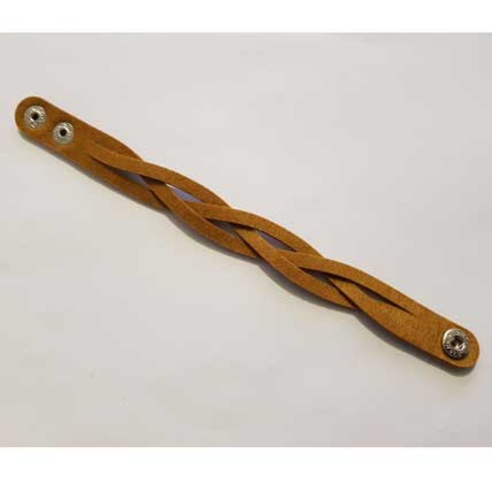 Flätat läderarmband