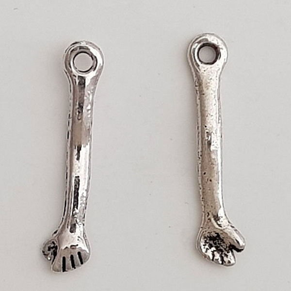 Arm Charm N&deg;01 V&auml;nster