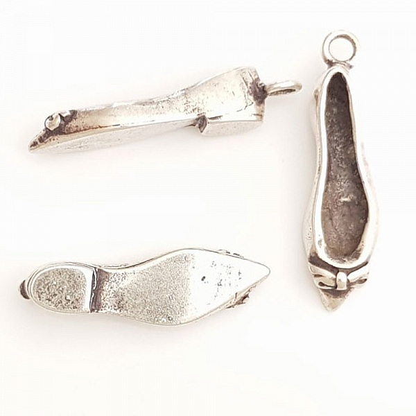 Sko charm N&deg;32 i Zamak