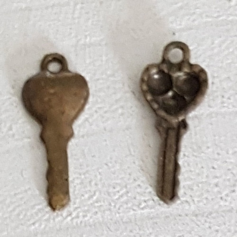 Nyckel charm N°24 brons