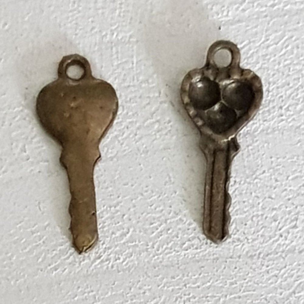 Nyckel charm N°24 brons