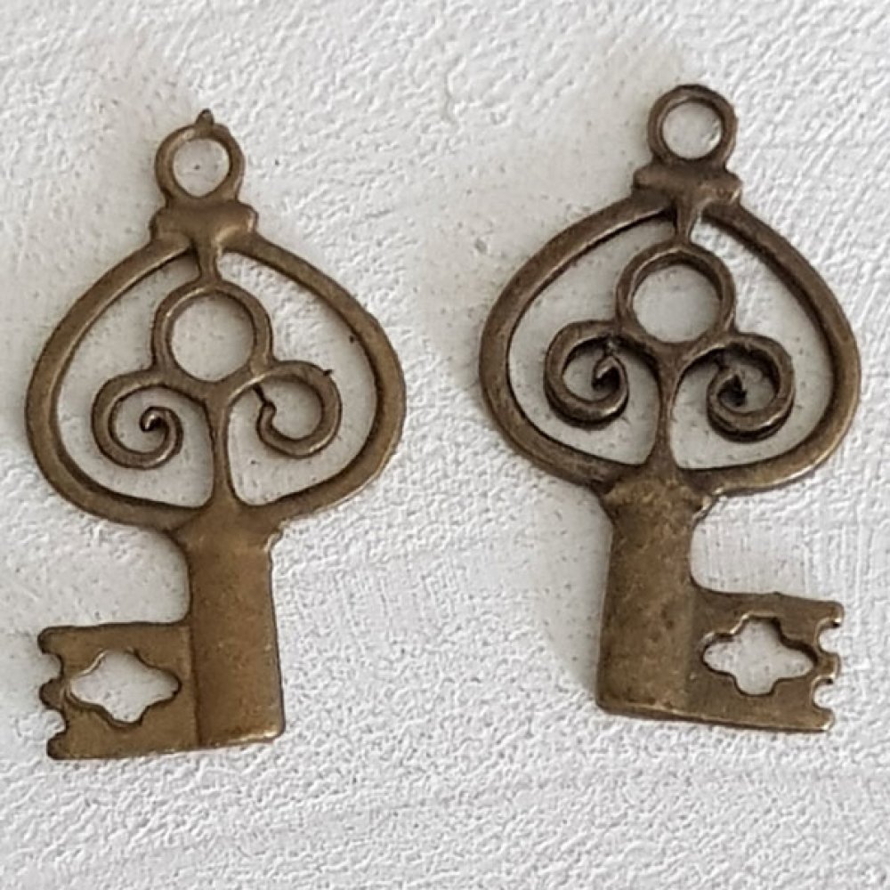 Nyckel charm N°27 brons