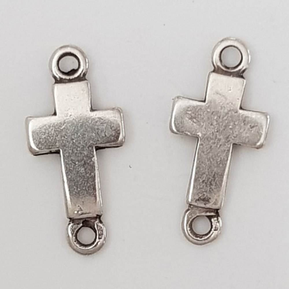 Kors charm N°06 Zamak (försilvrad)