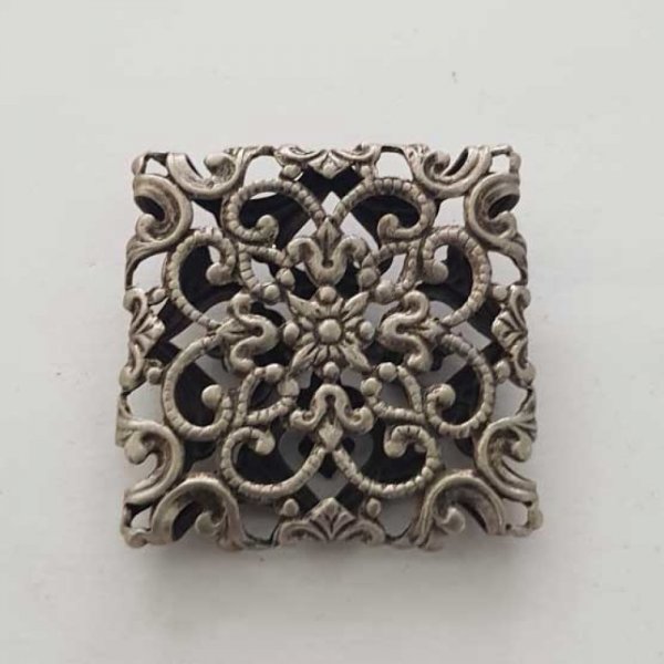 Breloque Divers N&deg;088-02 Pendentif Carr&eacute;