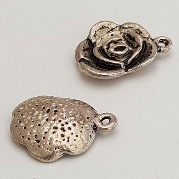 Flower Charm Metal N&deg;046 Silver