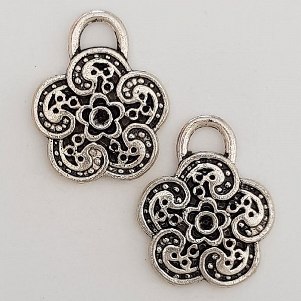 Charm blomma metall N&deg;055 silver
