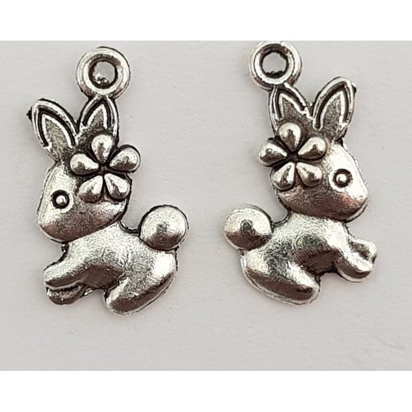 Kanin charm N°01