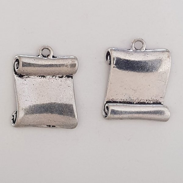 Bok charm Pergament grimoire N&deg;02 Silver.