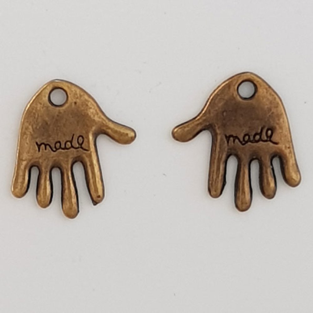 Hand charm "MADE "N°05 Brons