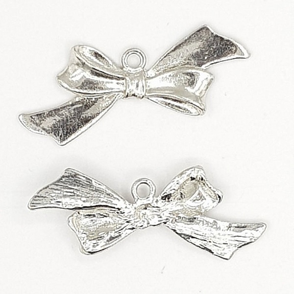 Silver fluga charm N&deg;18 silver metall fluga charm