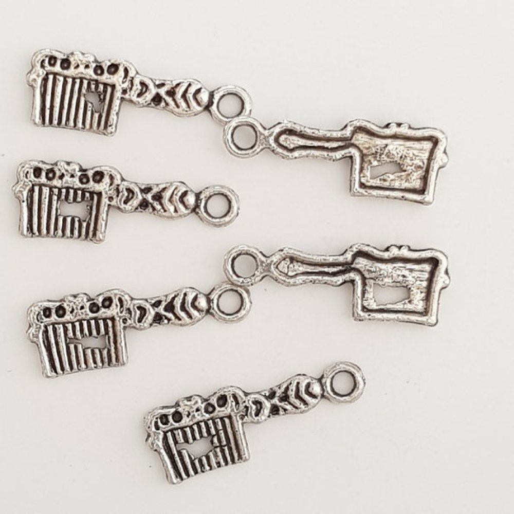 Frisörkam charm N°04-02 Set med 6 stycken