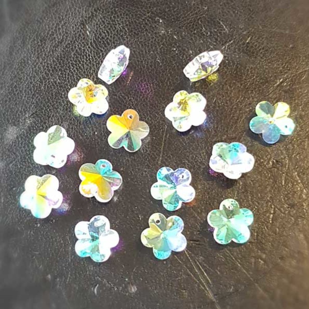 Blomma hänge i facetterat glas N°04-01