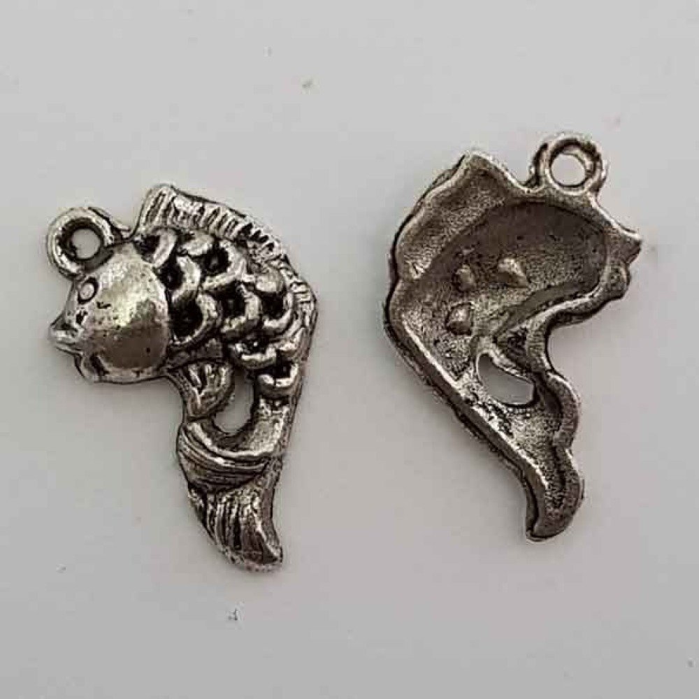 Fisk charm N°01