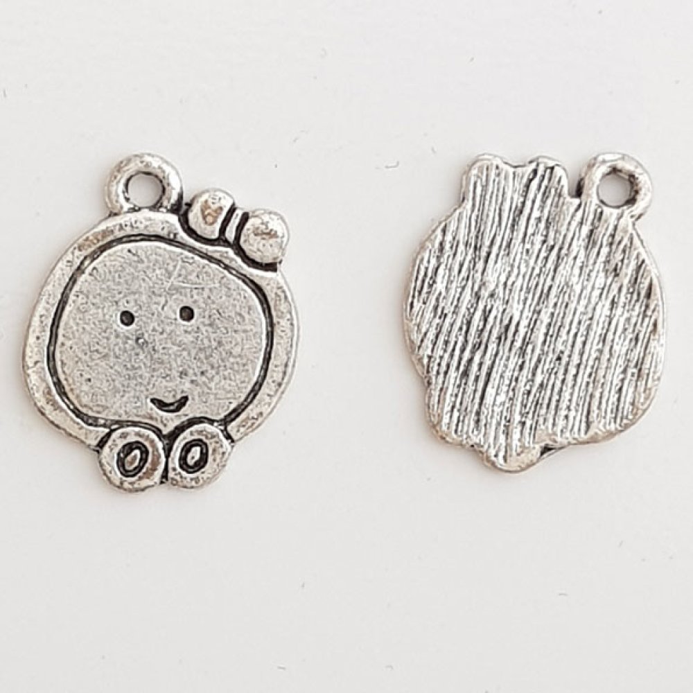 Apple Charm Silver Metal N°04 kök.