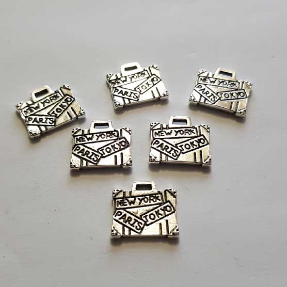 Charm väska N°26 resväska Silver