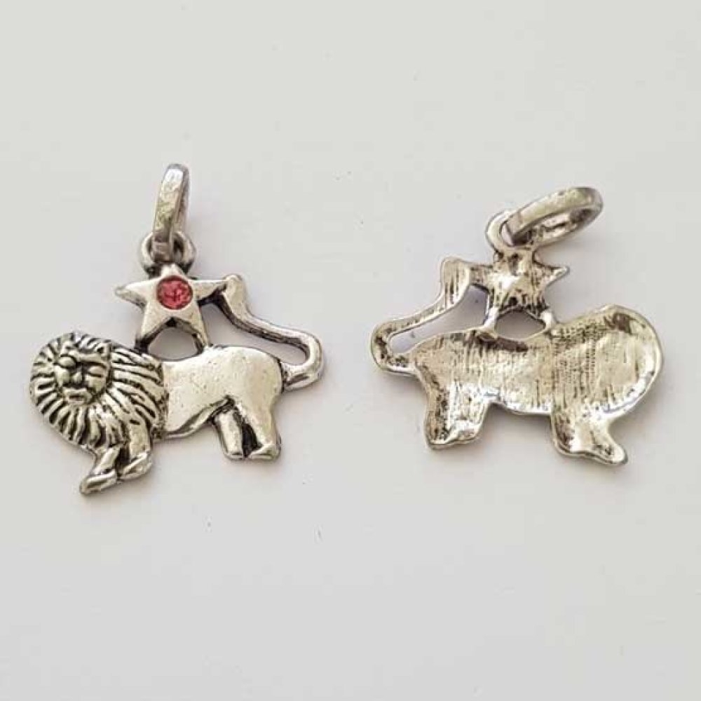 Stjärntecken charm Lejon Silver Metal N°03 med strass