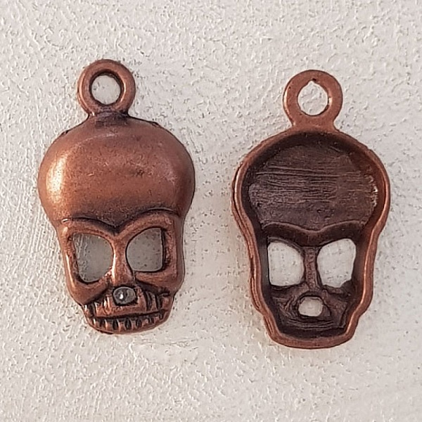 Skull och korsben charm N&deg;06