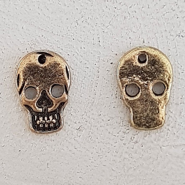 Skull och korsben charm N&deg;17