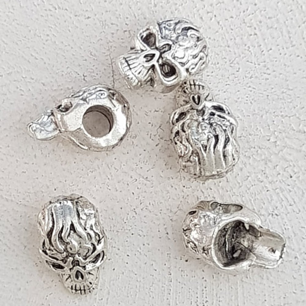 Skull och korsben charm N°19