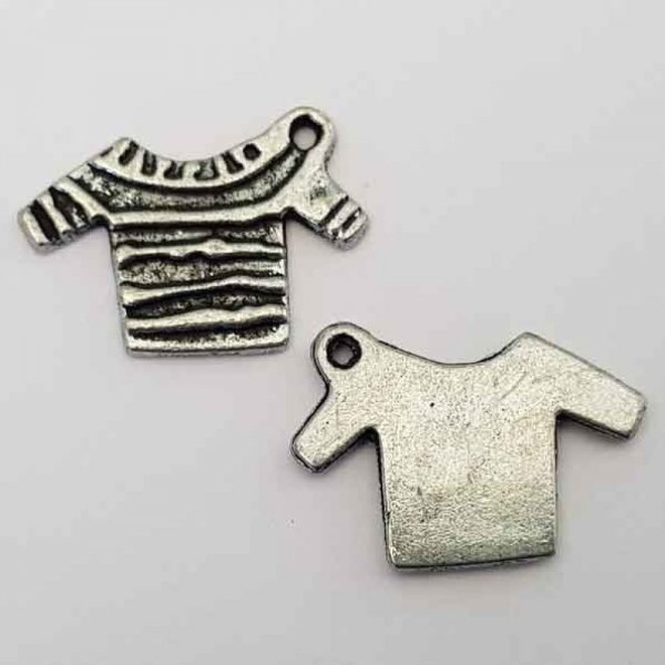 Charm Clothing Tr&ouml;ja N&deg;01