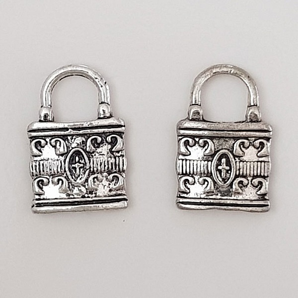 Charm h&auml;ngl&aring;s l&aring;s N&deg;02