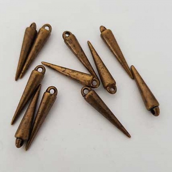 Breloque pic c&ocirc;ne clou bronze N&deg;07 23 mm 01