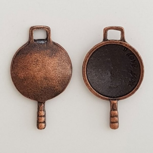 Koppar spis charm